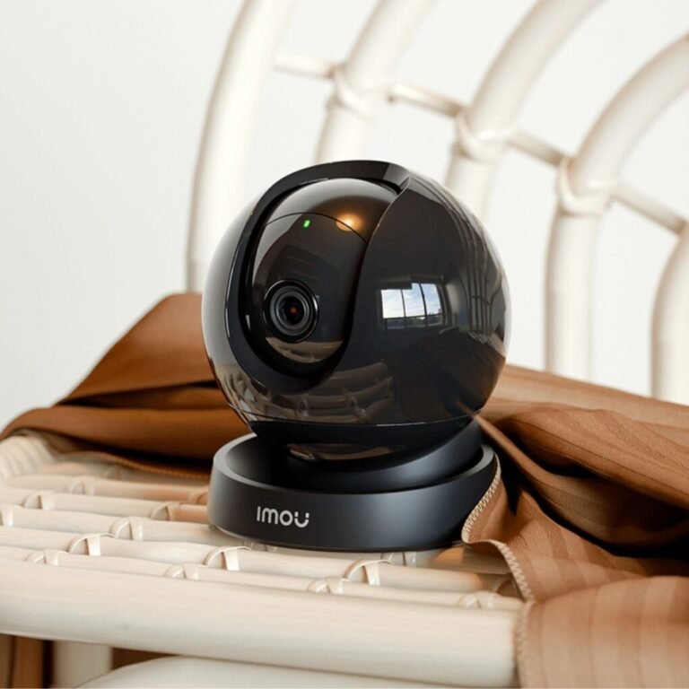 Camera Wifi Trong Nhà 5MP Imou GK2DP-5C0W bật đèn và hú còi khi phát hiện, có màu