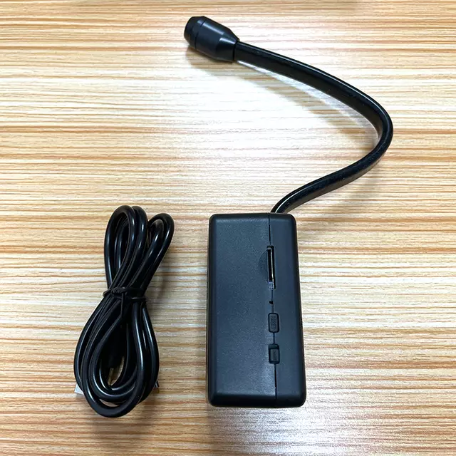Camera Mini Wifi Giấu kín pin 10 Giờ Liên Tục, FullHD 1080P Siêu Nét - Quan Sát Báo Động Chống Trộm, Model Mới Theo Dõi Từ Xa Trên Điện Thoại Mọi Lúc Mọi Nơi Xem được trực tiếp từ xa bằng Điện thoại , qua 3G 4G hoặc WiFi. Thiết kế bền chắc chống đứt cáp ,chống va đập Thiết kế thông minh dễ dàng đặt ở bất cứ đâu vói dây mắt dài 15cm được bọc silicon cao cấp chống đứt. Nhỏ gọn, Dễ dàng cài đặt vào điện thoại, Bảo mật cao bằng công nghệ trí tuệ nhân tạo (AI) Chất lượng hình ảnh 4.0M Full HD 1080P siêu nét, APP HOMEEYE Dùng pin 3000mAh theo máy quay liên tục 8-10 giờ (Kết nối sạc giúp bạn quay 24/24 liên tục). Lưu trữ trên thẻ nhớ 32Gb (3-4 ngày), 64Gb (7-8 ngày), 128Gb (14-15 ngày). Góc quay siêu rộng 150 độ. Cảm biến thân nhiệt phát hiện chuyển động báo về điện thoại. Sản phẩm bao gồm: Camera Mini, Chân đế nam châm, Cáp USB, Hướng dẫn sử dụng. Hoạt động im lặng và không phát sáng đảm bảo bí mật