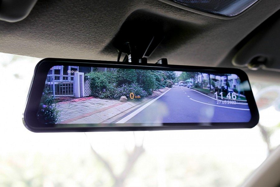 Camera hành trình ô tô Gương chiếu hậu 