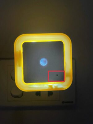 Gia Camera Nguy Trang Bong Den Ngu Vuong Nho Bi Mat 2