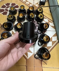 Giá Camera ghi hình an ninh ngụy trang đui bóng đèn điều khiển ở xa bảo mật