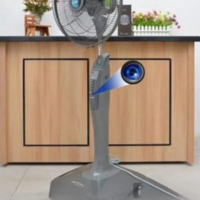 Quạt Điện Cây Tích Hợp Camera Quạt Điện Cây Tích Hợp Camera – Vị trí camera được phóng to trên thân quạt điện cây