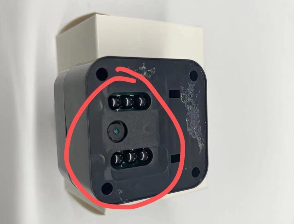 Camera an ninh mini dạng cốc sạc 4K WiFi – Giải pháp quan sát từ xa an ninh gia đình ảnh sản phẩm số 28 Camera an ninh mini dạng cốc sạc 4K WiFi - Giải pháp quan sát từ xa an ninh gia đình ảnh sản phẩm số 28